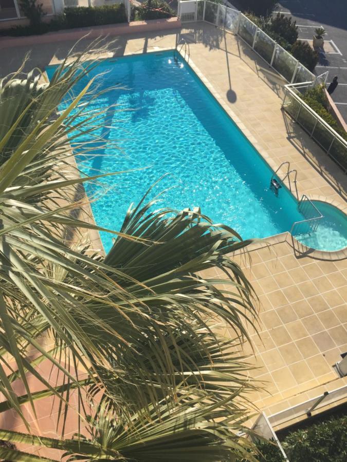 Face A La Mer Avec Piscine A Sète Kültér fotó
