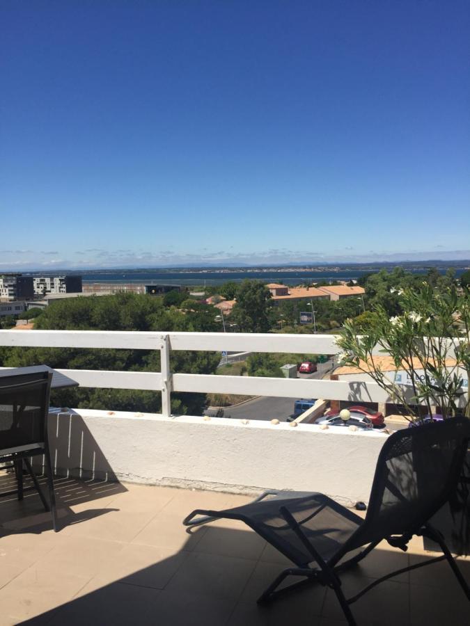 Face A La Mer Avec Piscine A Sète Kültér fotó